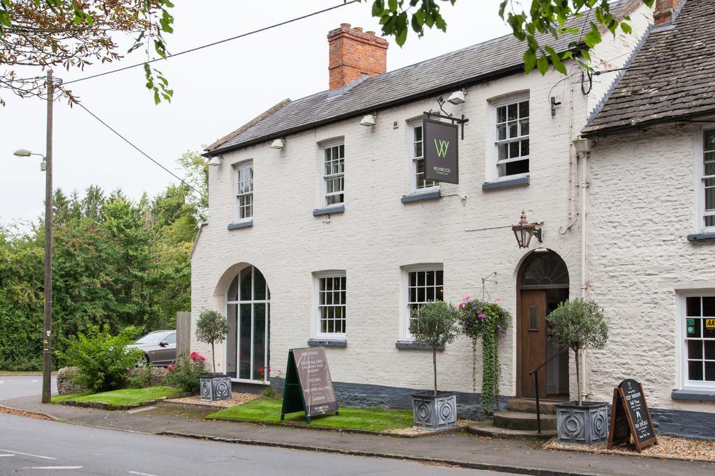 The Wychwood Inn Shipton under Wychwood Εξωτερικό φωτογραφία